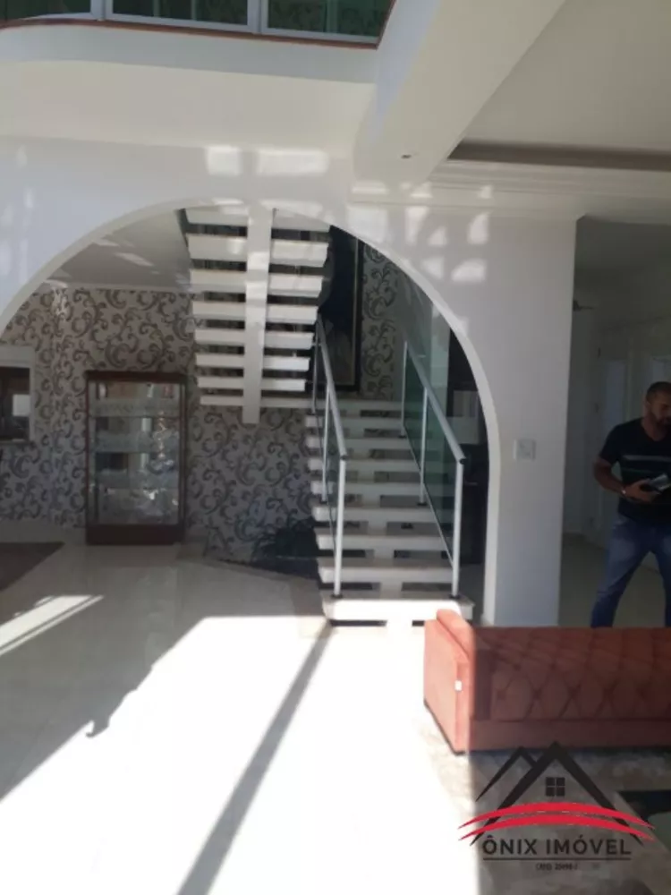 Casa de Condomínio à venda com 4 quartos, 350m² - Foto 3