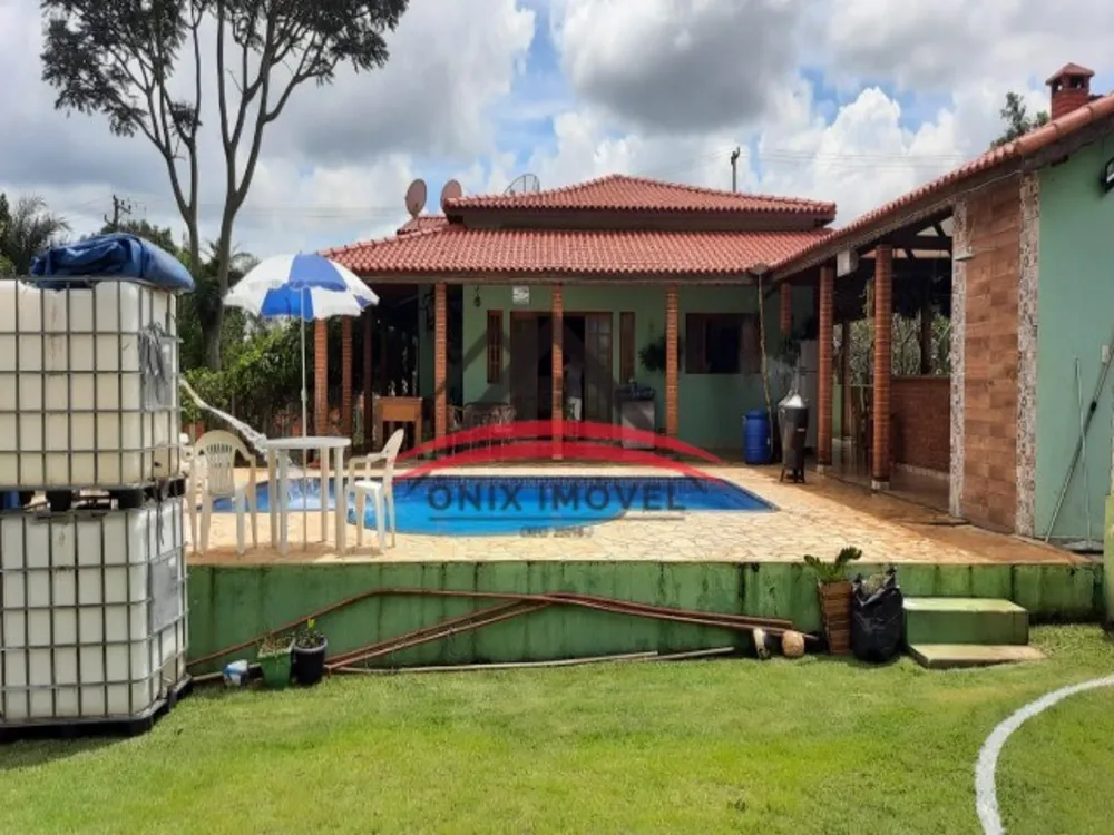 Chácara, 4 quartos, 1000 m² - Foto 1