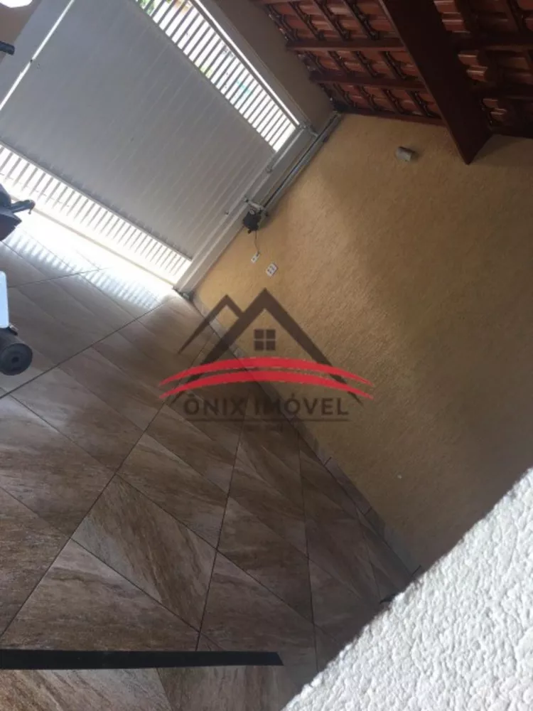 Sobrado à venda com 5 quartos, 150m² - Foto 3