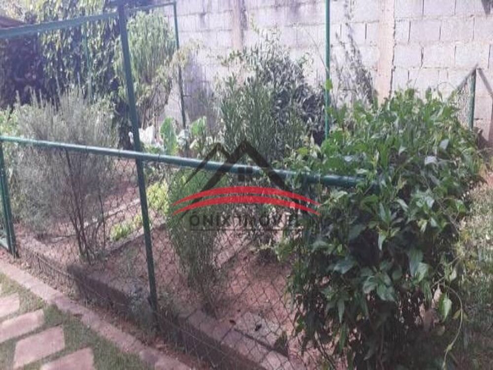 Chácara, 2 quartos, 1020 m² - Foto 2