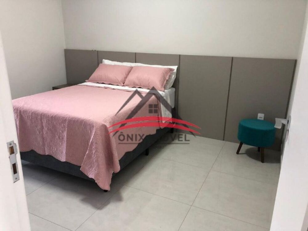 Casa, 3 quartos, 300 m² - Foto 14