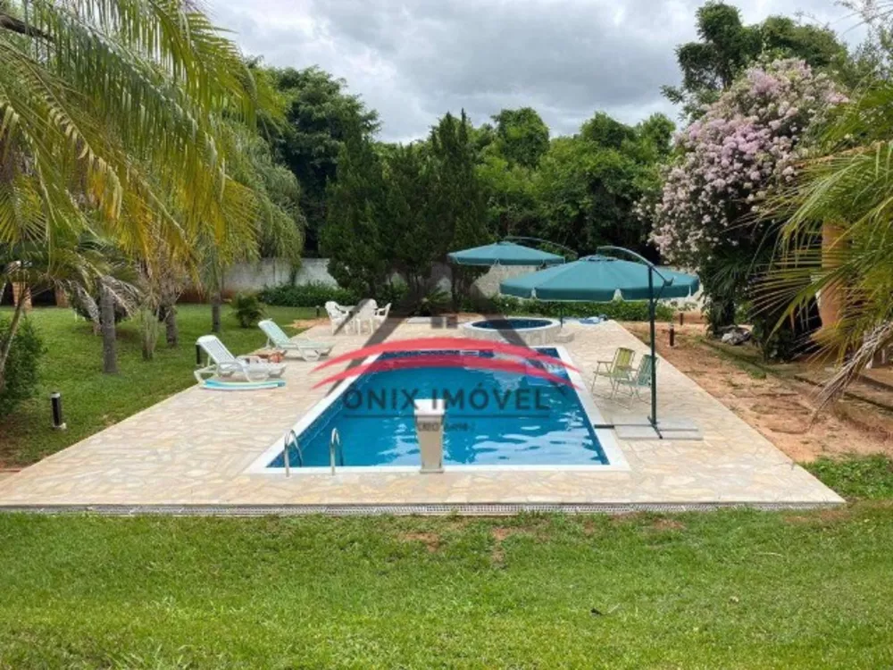 Fazenda à venda com 4 quartos, 2050m² - Foto 1