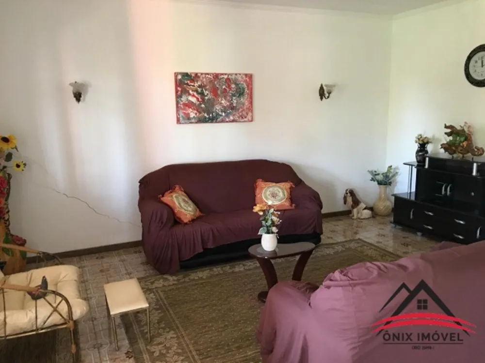 Chácara, 4 quartos, 5000 m² - Foto 3