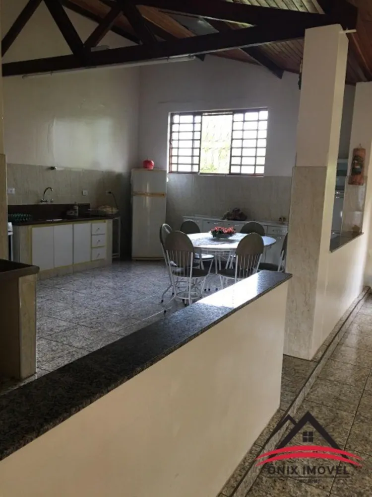 Chácara, 4 quartos, 5000 m² - Foto 2