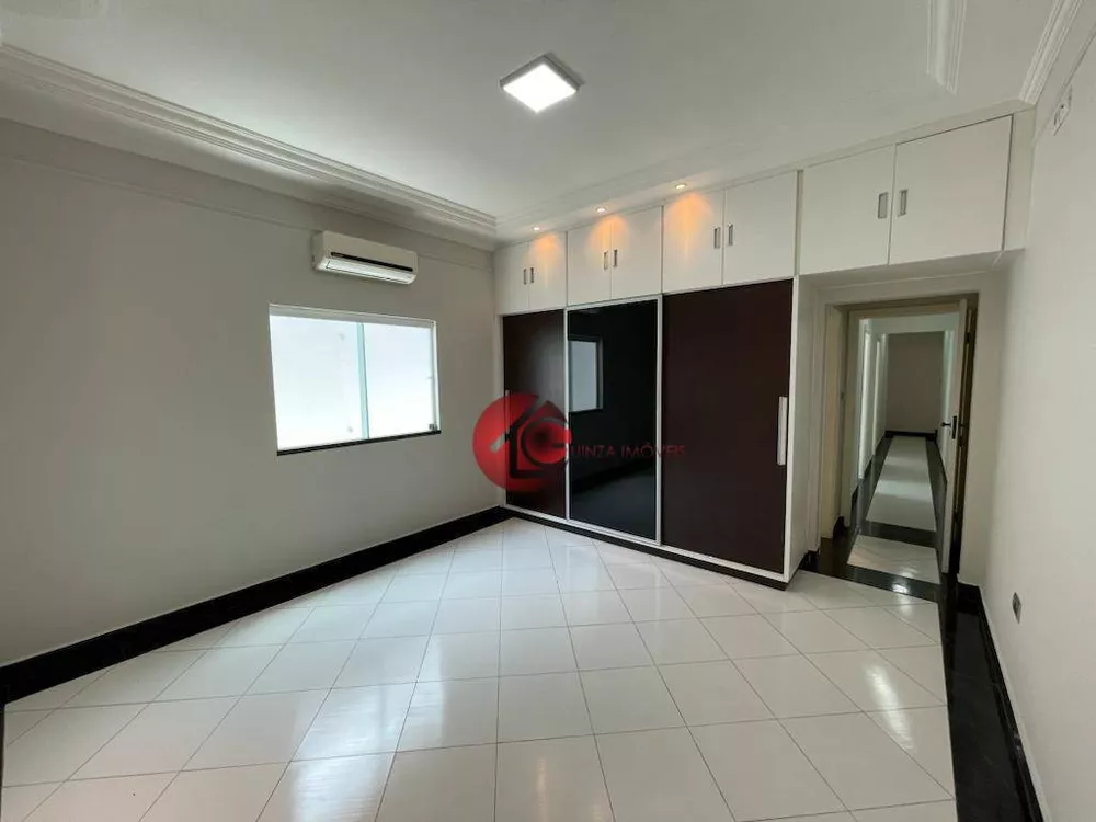 Casa, 3 quartos, 225 m² - Foto 8