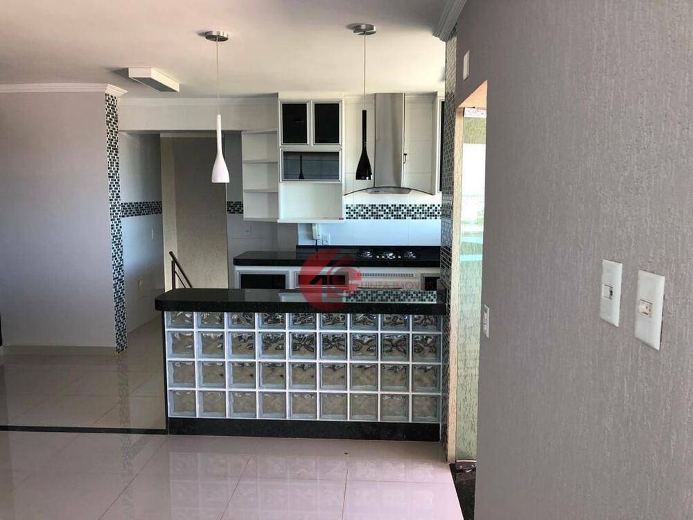 Apartamento, 3 quartos, 200 m² - Foto 1