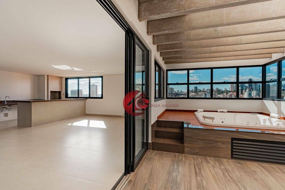 Cobertura, 3 quartos, 236 m² - Foto 1