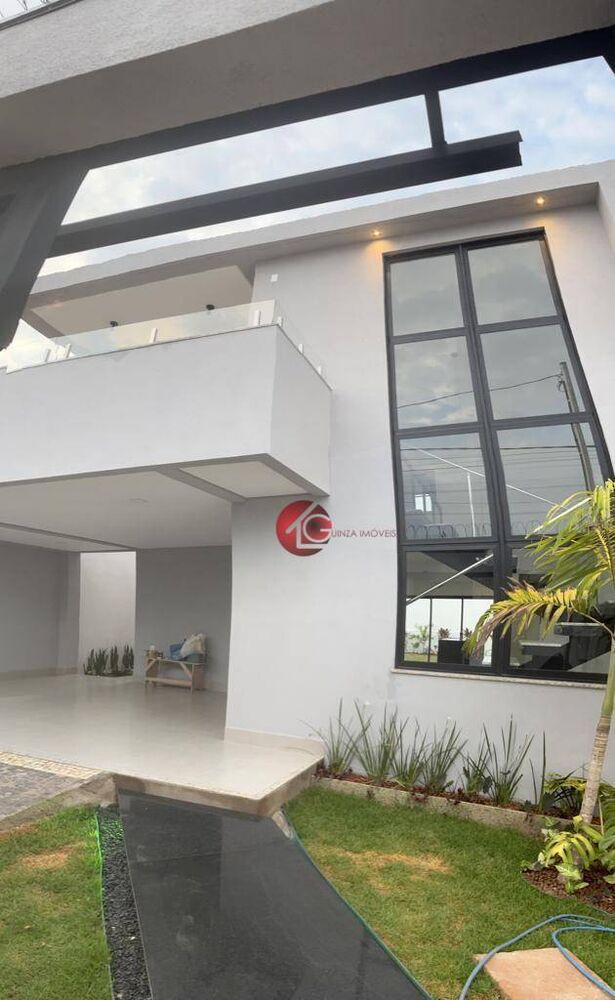 Sobrado, 3 quartos, 176 m² - Foto 1