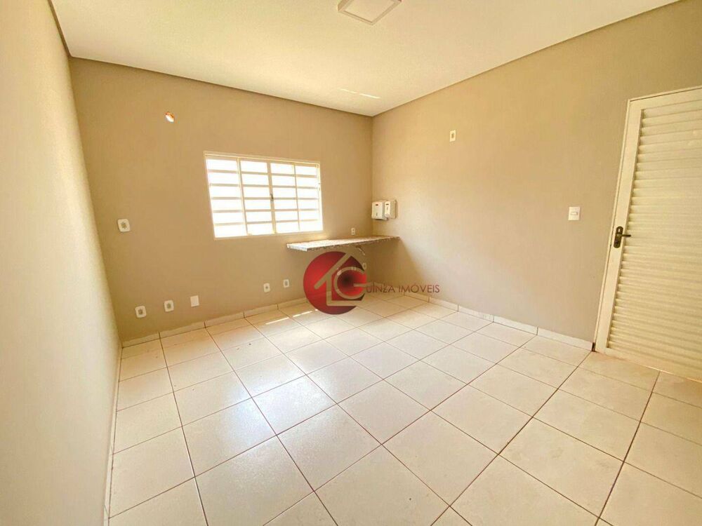 Casa, 3 quartos, 230 m² - Foto 1