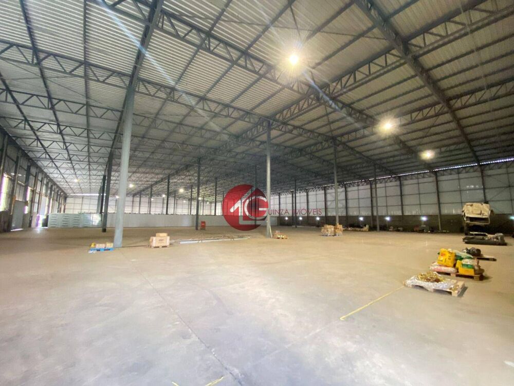 Depósito-Galpão, 8400 m² - Foto 1