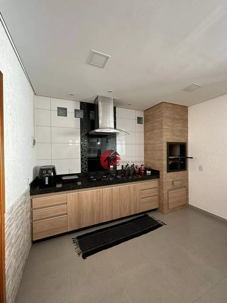 Sobrado, 4 quartos, 272 m² - Foto 8