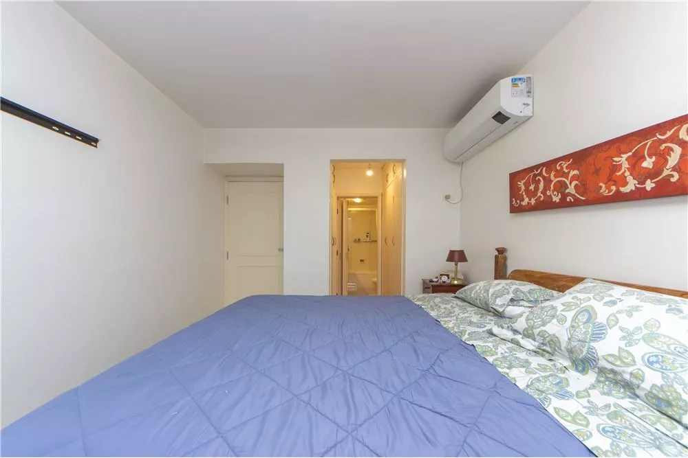 Apartamento à venda com 3 quartos, 149m² - Foto 7