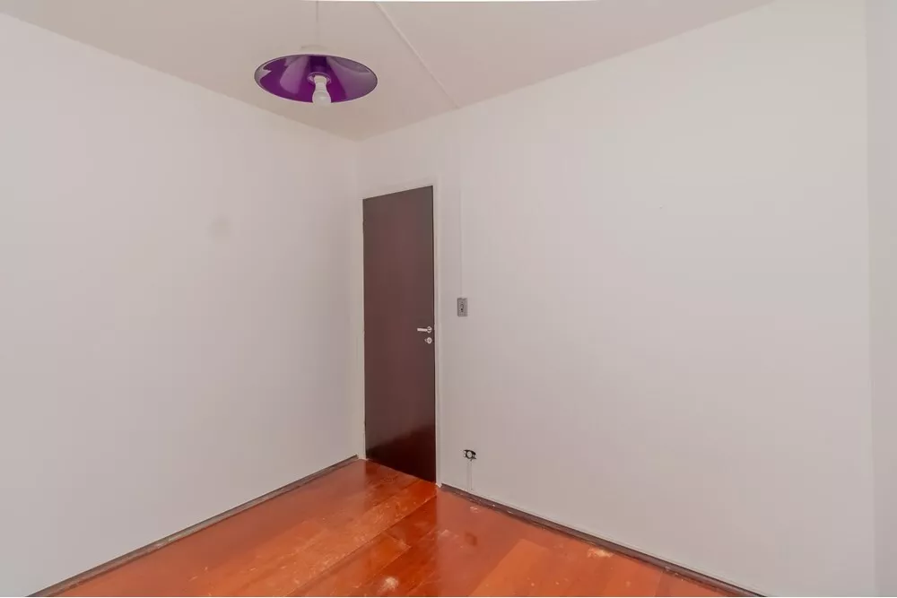 Casa à venda com 3 quartos, 145m² - Foto 2