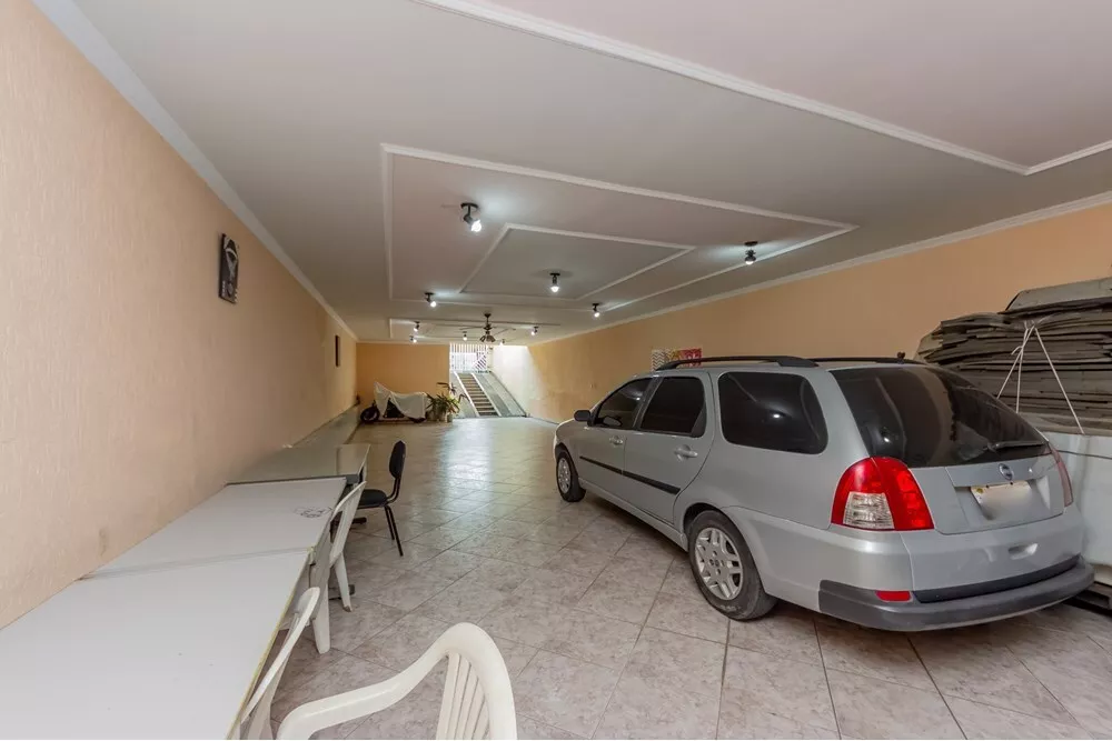 Casa à venda com 3 quartos, 322m² - Foto 3