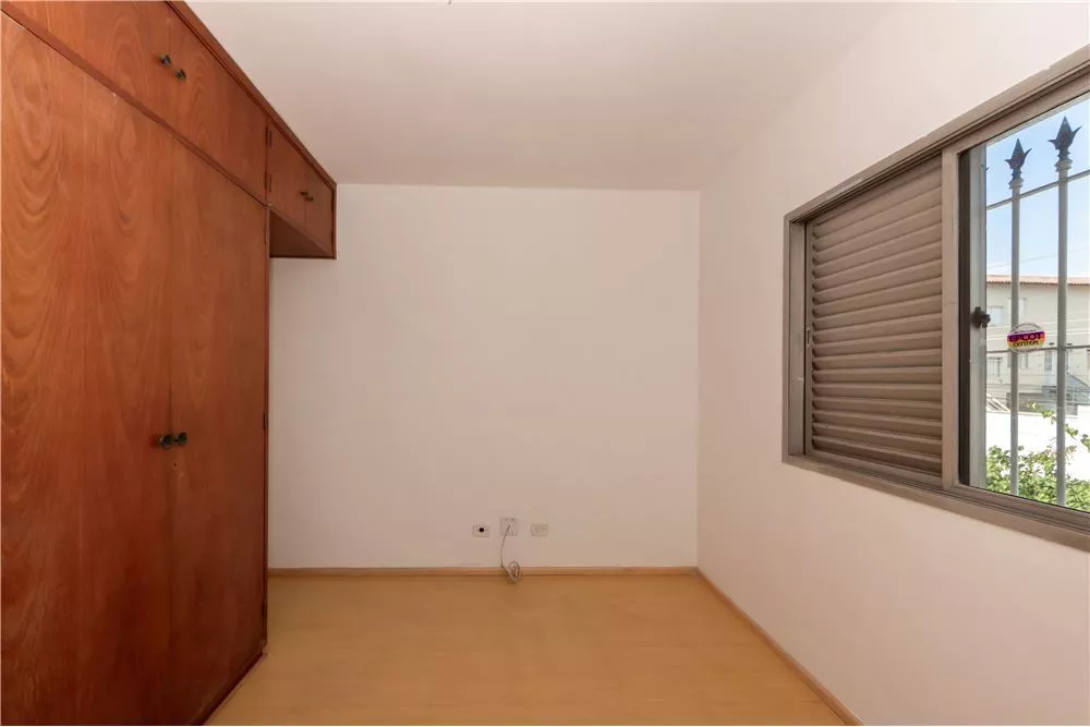 Casa à venda com 3 quartos, 141m² - Foto 4