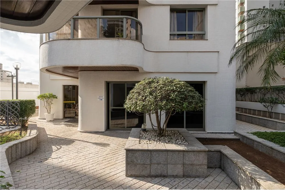 Apartamento, 4 quartos, 214 m² - Foto 2