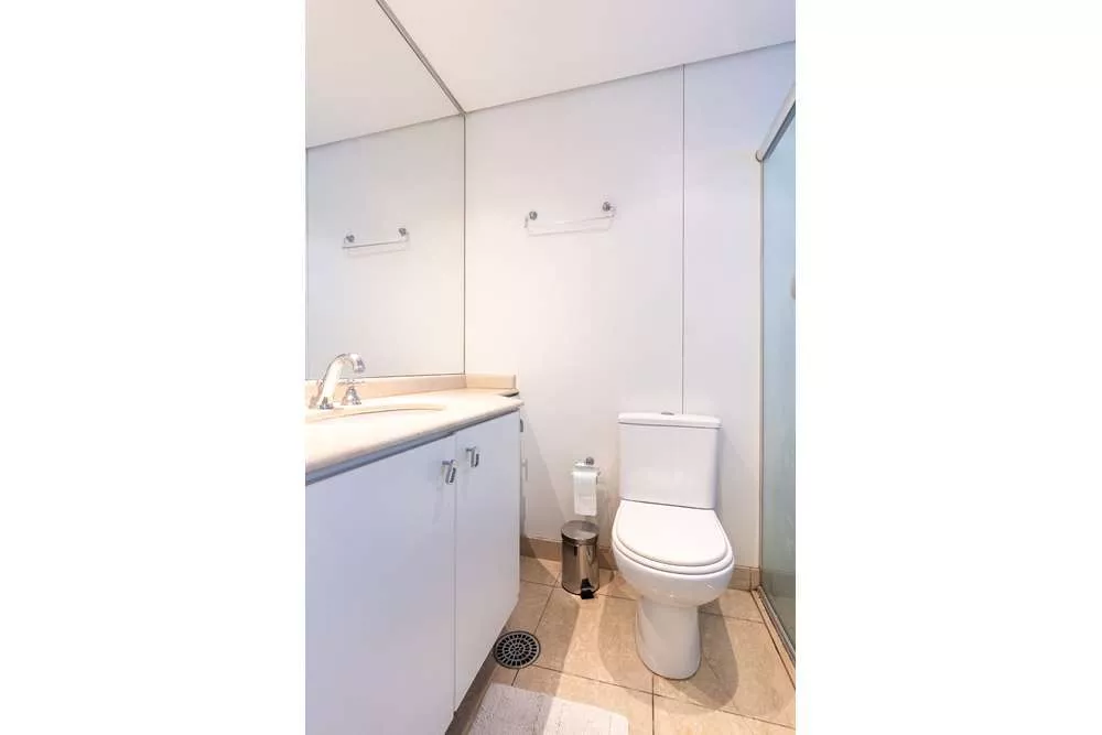 Apartamento à venda com 3 quartos, 193m² - Foto 2