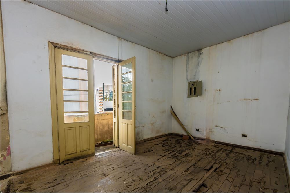 Casa à venda com 4 quartos, 203m² - Foto 6