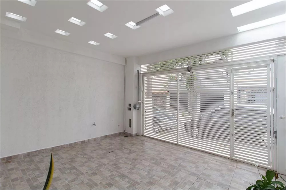 Casa à venda com 3 quartos, 120m² - Foto 4