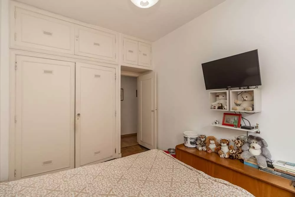 Apartamento à venda com 3 quartos, 144m² - Foto 17