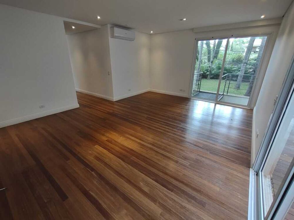 Casa de Condomínio à venda com 4 quartos, 300m² - Foto 10