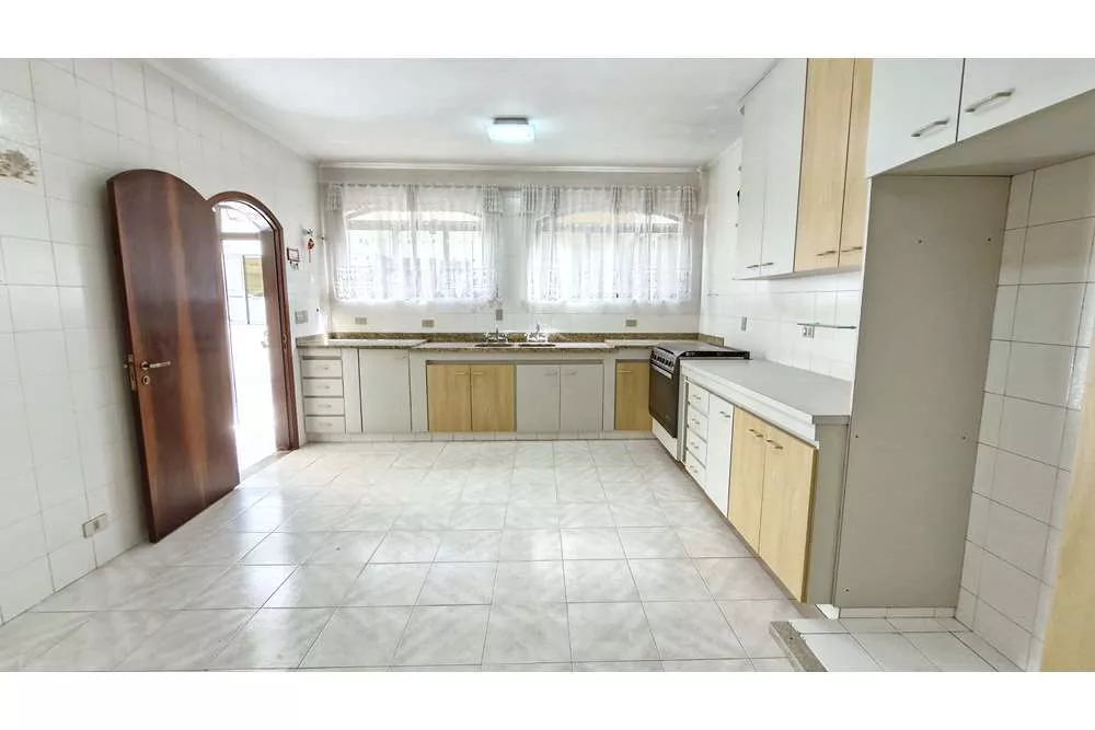 Casa de Condomínio à venda com 3 quartos, 173m² - Foto 4