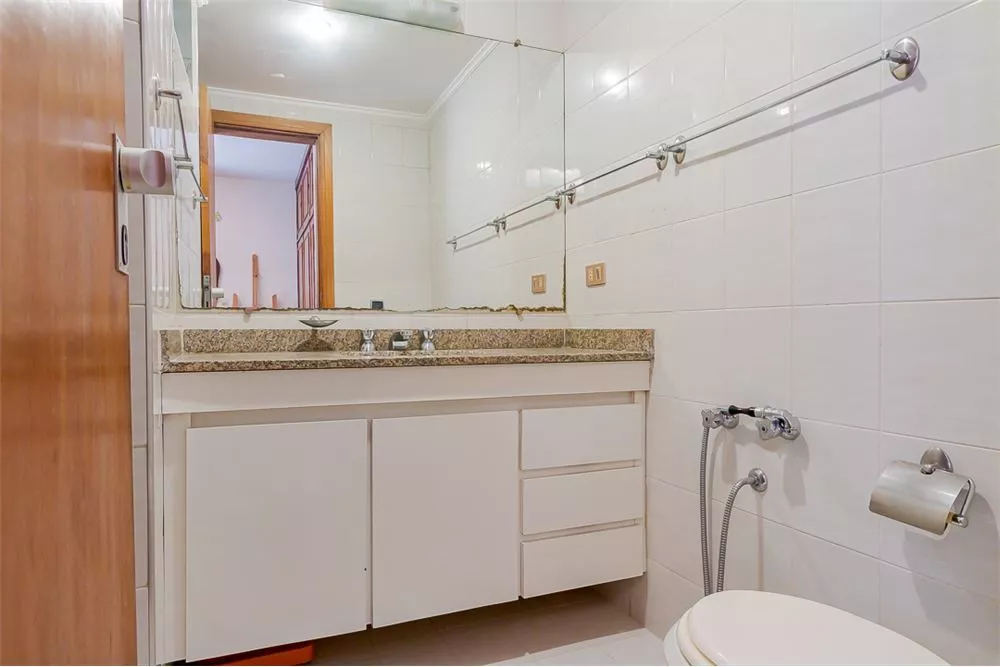 Apartamento à venda com 4 quartos, 162m² - Foto 4