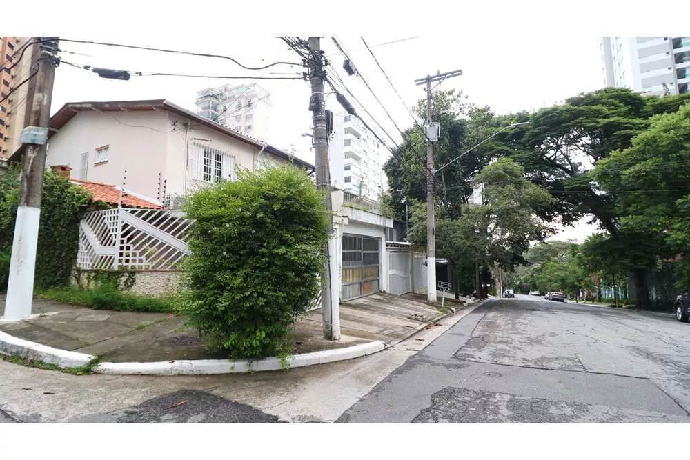 Casa à venda com 4 quartos, 200m² - Foto 31