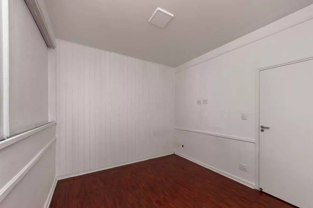 Apartamento à venda com 3 quartos, 162m² - Foto 2