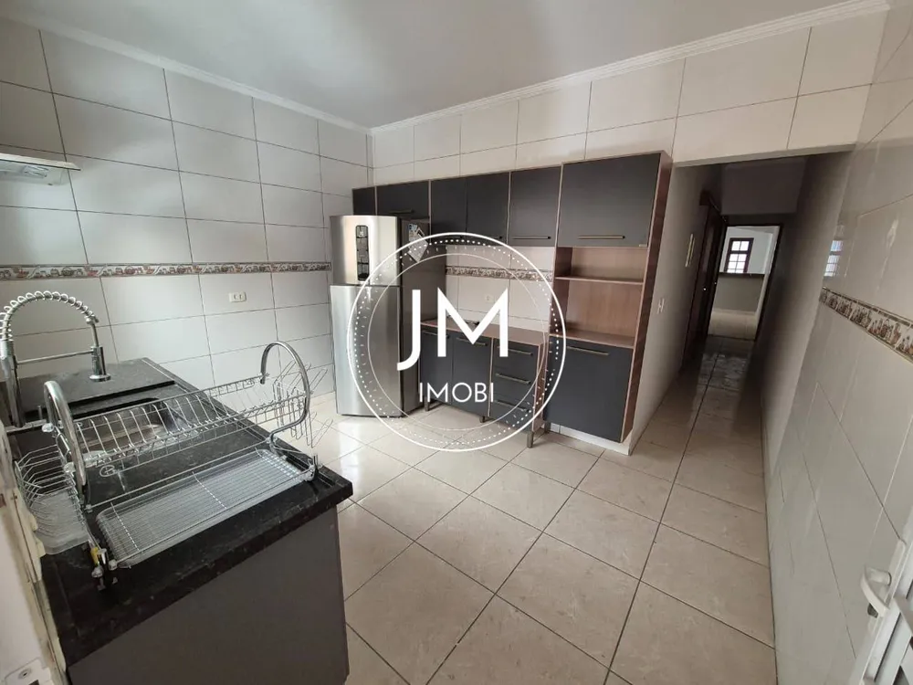 Casa, 3 quartos, 210 m² - Foto 4