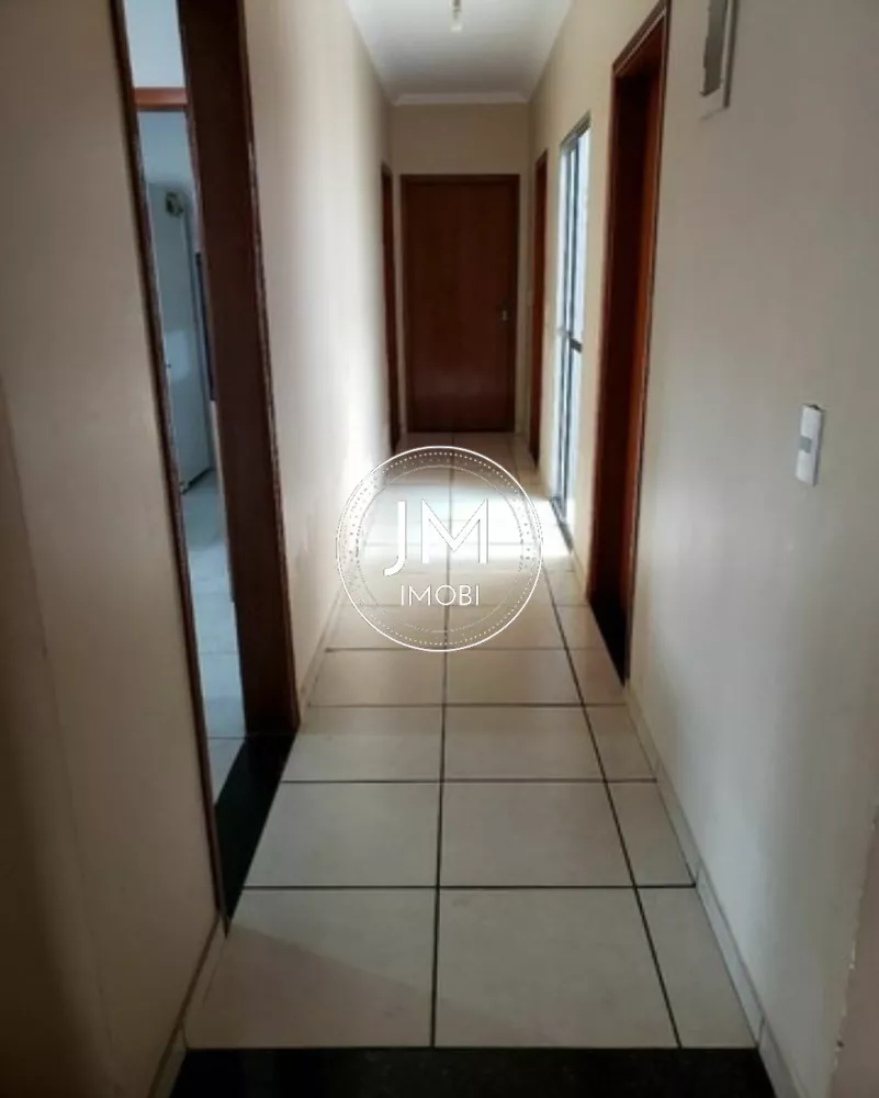 Sobrado, 5 quartos, 236 m² - Foto 1