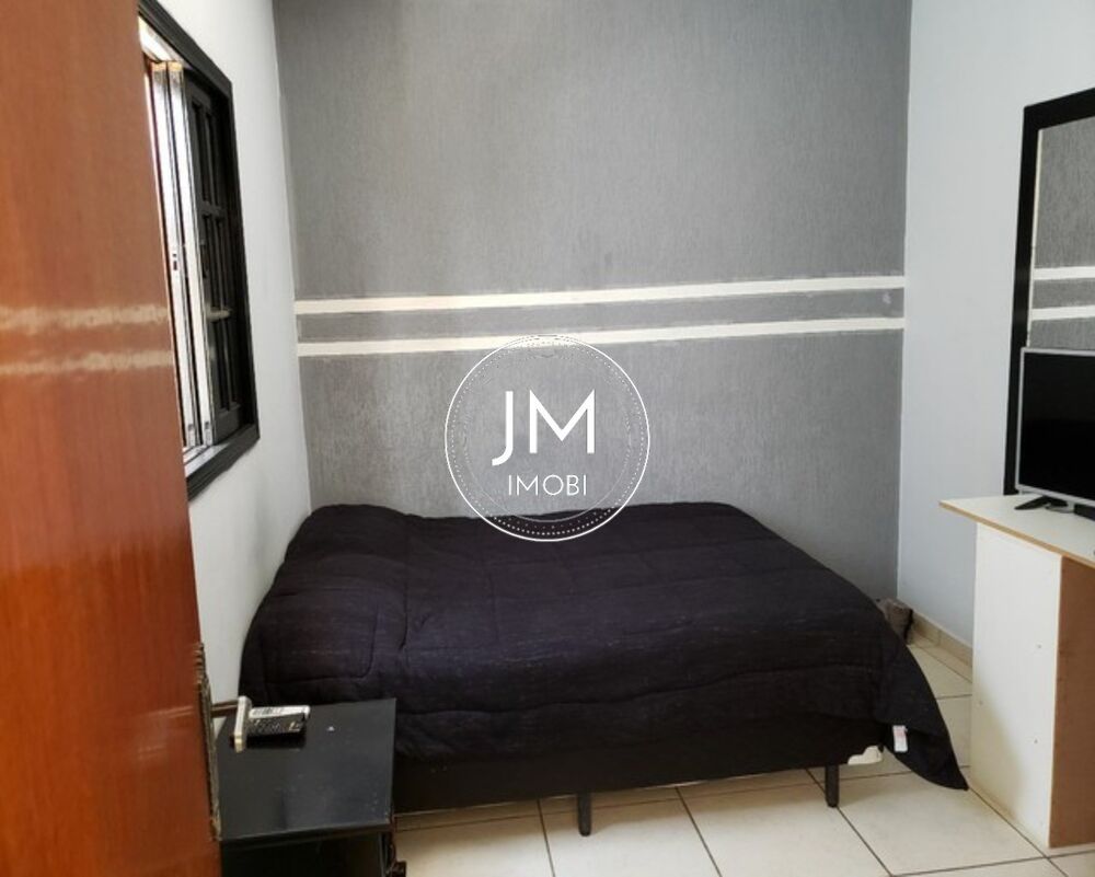 Casa à venda com 5 quartos, 236m² - Foto 8