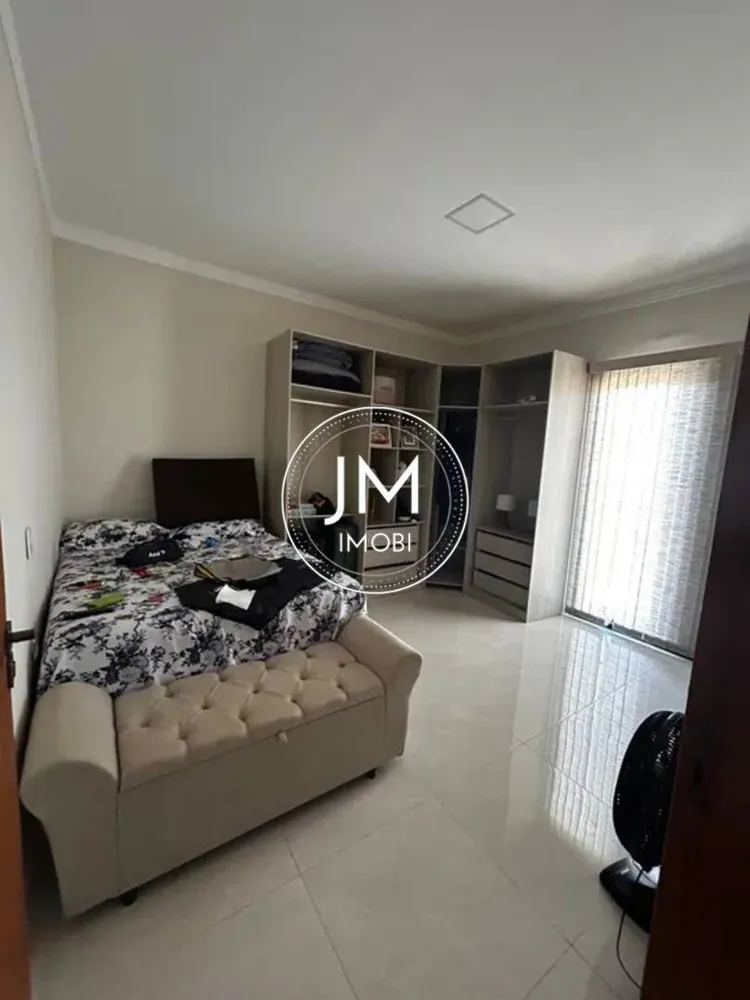 Casa, 3 quartos, 220 m² - Foto 3