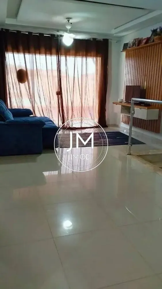 Sobrado, 3 quartos, 200 m² - Foto 1