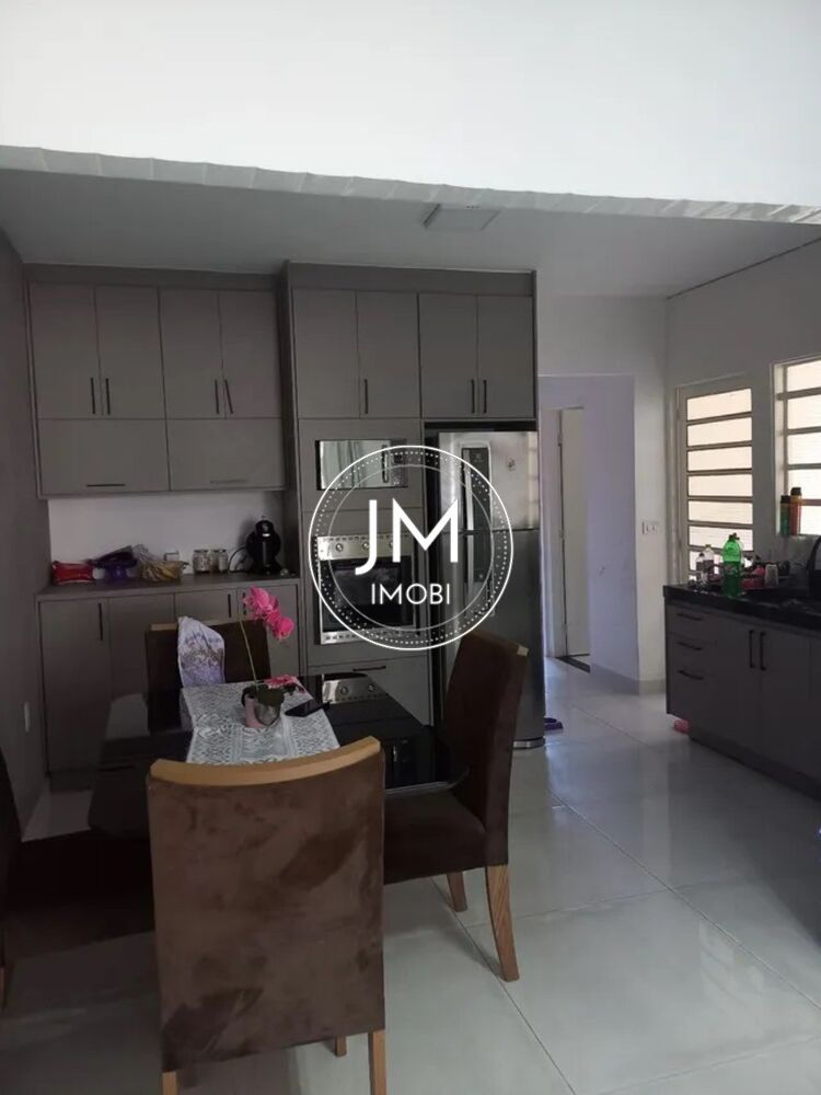 Casa, 2 quartos, 60 m² - Foto 1