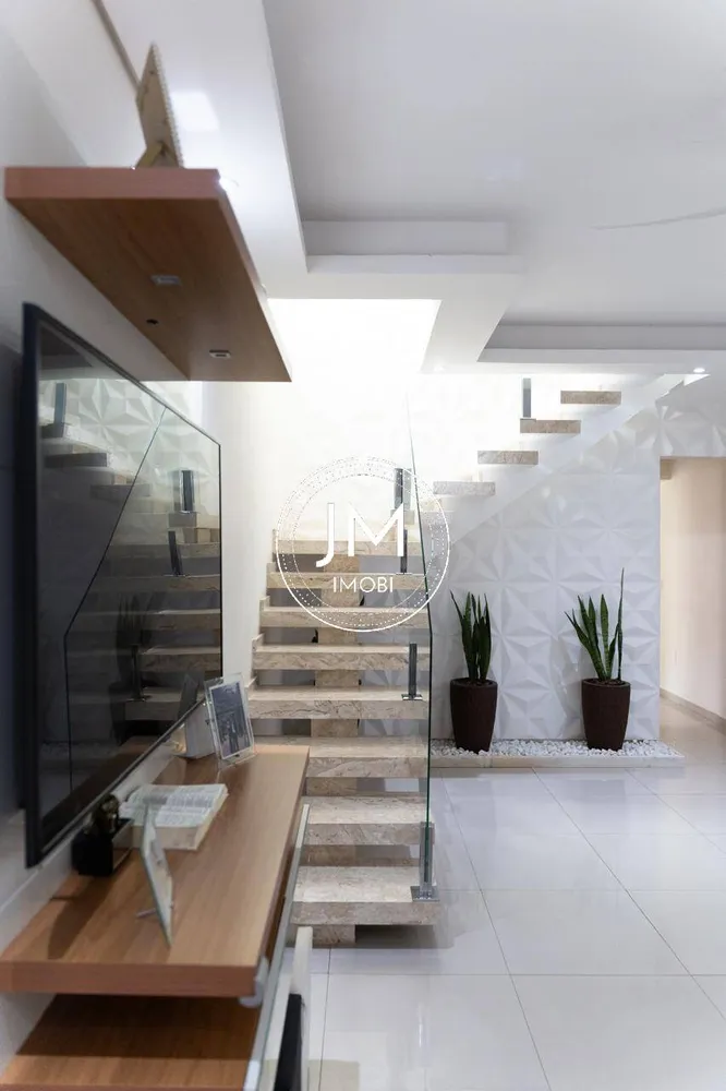 Casa, 3 quartos, 125 m² - Foto 2
