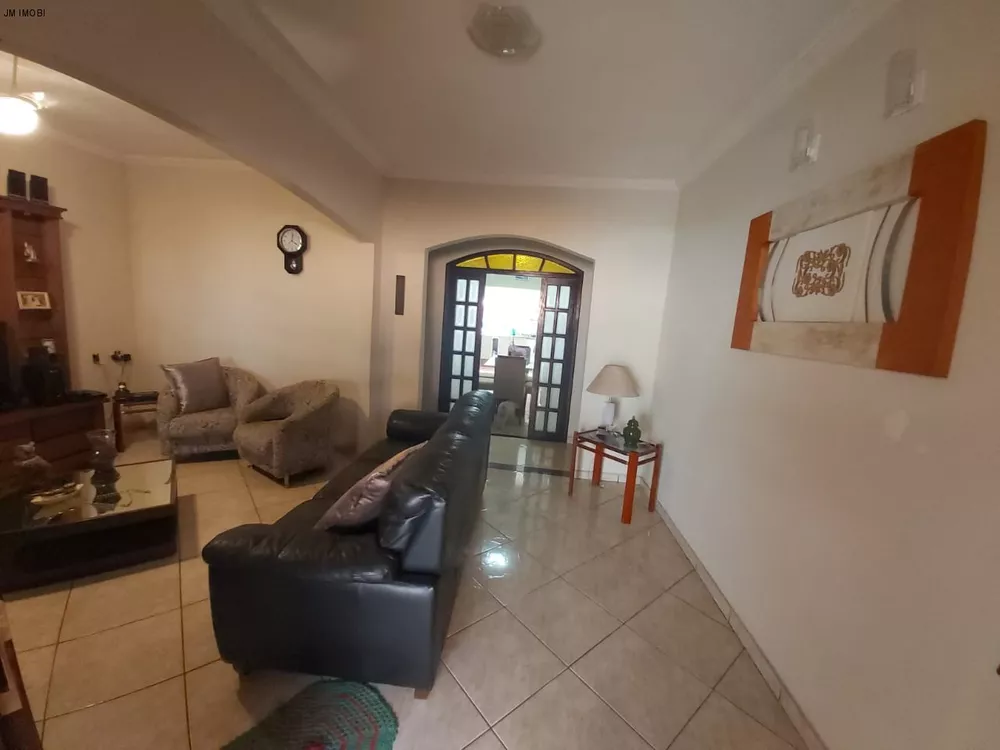 Casa, 3 quartos, 202 m² - Foto 3