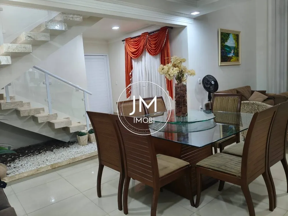 Sobrado, 3 quartos, 280 m² - Foto 1