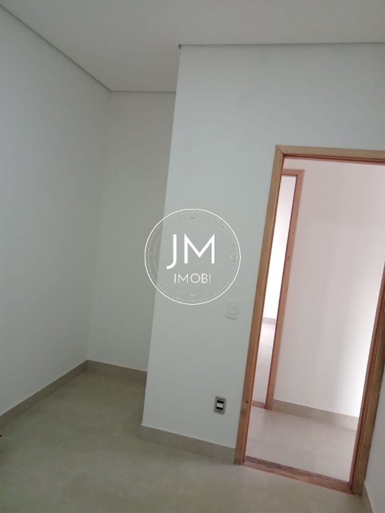 Casa à venda com 3 quartos, 97m² - Foto 9