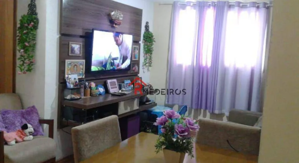 Apartamento, 2 quartos, 60 m² - Foto 2