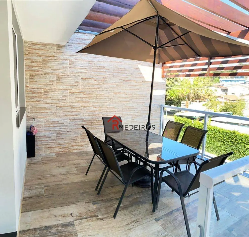 Casa, 3 quartos, 210 m² - Foto 1