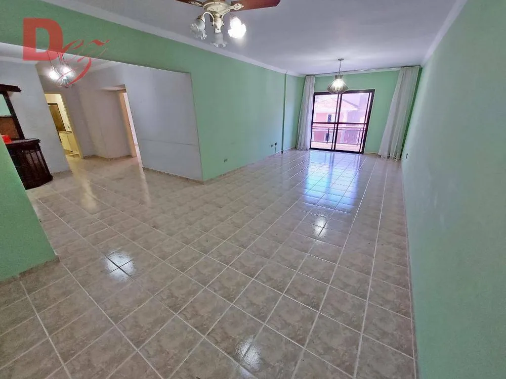 Apartamento, 3 quartos, 158 m² - Foto 1