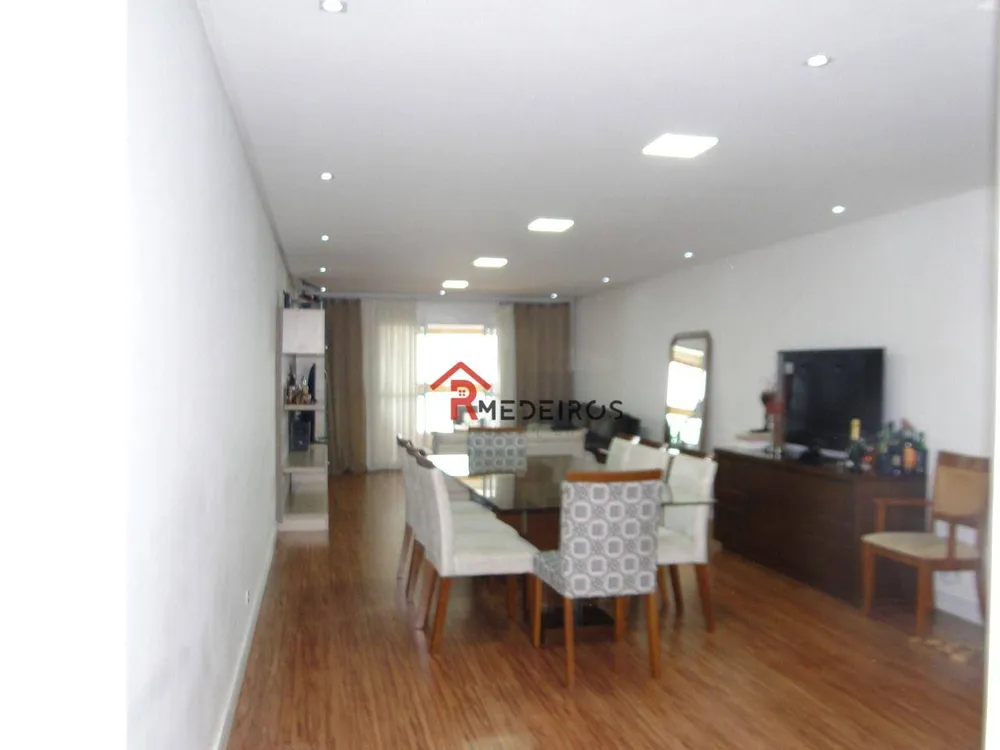 Apartamento, 3 quartos, 204 m² - Foto 3