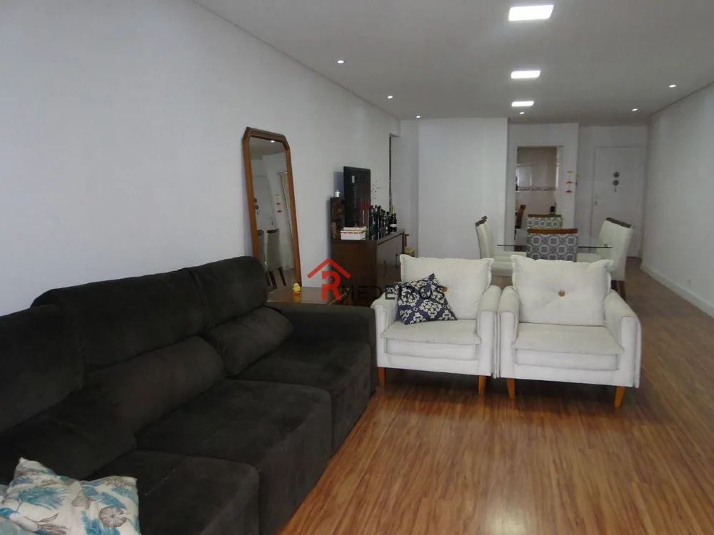 Apartamento, 3 quartos, 204 m² - Foto 4