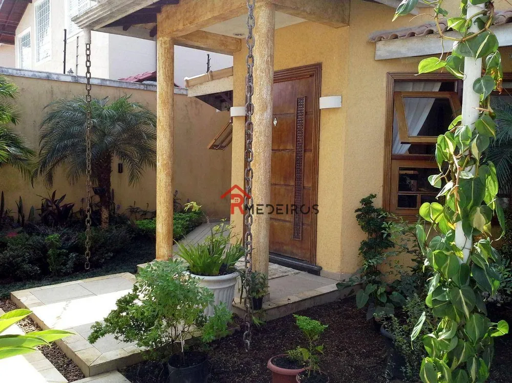 Casa, 2 quartos, 150 m² - Foto 1
