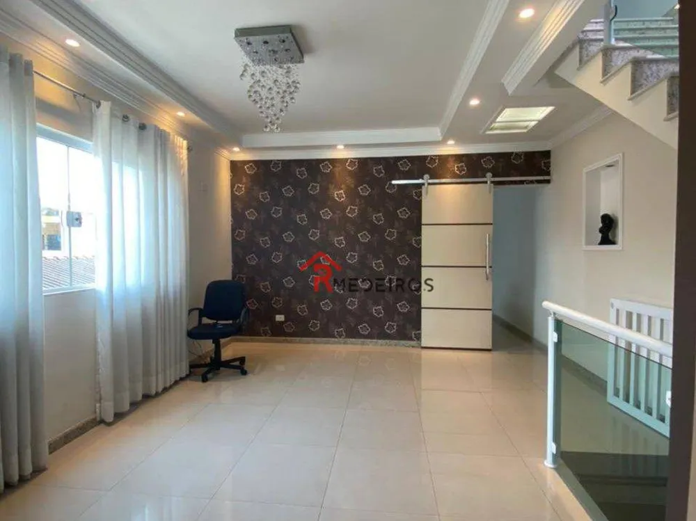 Sobrado, 3 quartos, 207 m² - Foto 4