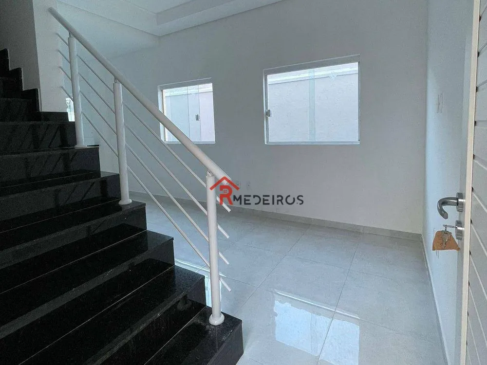 Casa, 2 quartos, 59 m² - Foto 1