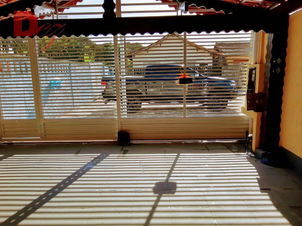 Casa, 3 quartos, 121 m² - Foto 1