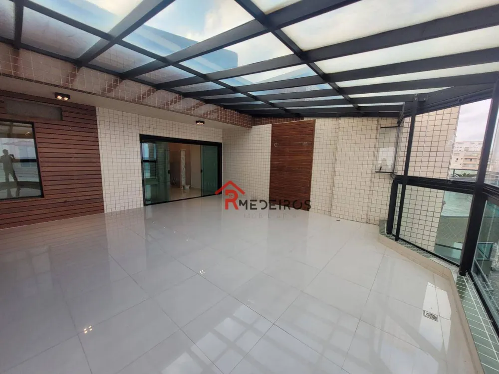 Cobertura, 5 quartos, 257 m² - Foto 2
