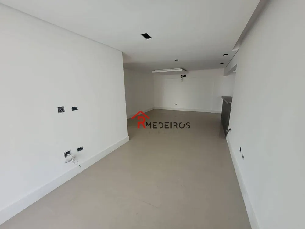 Apartamento, 3 quartos, 123 m² - Foto 2
